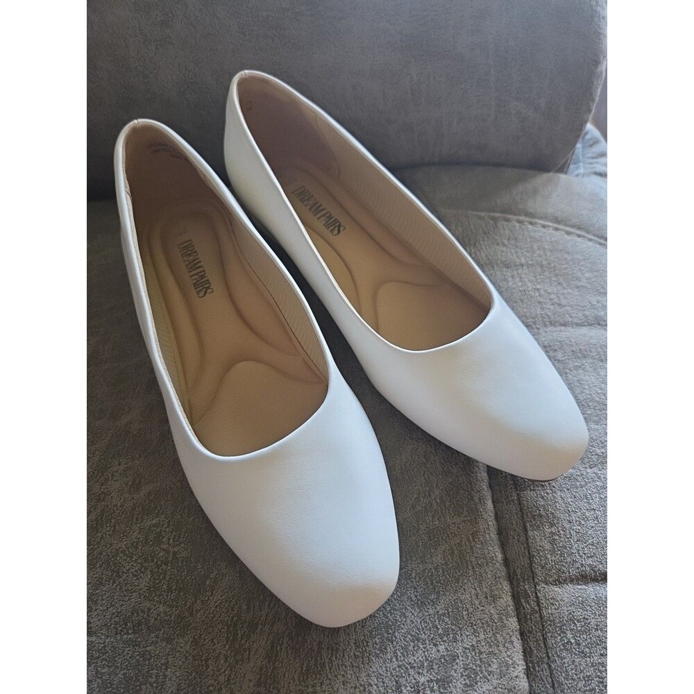Dreampairs Slip On Ladies Shoes Size US9 SDPU2461W white